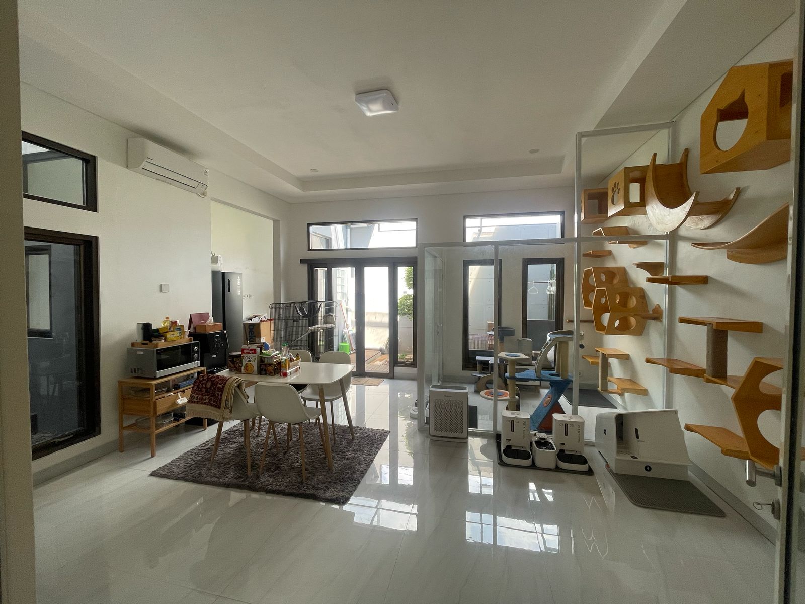 Rumah Semi Furnished Di Jual di Grand Taruma Karawang